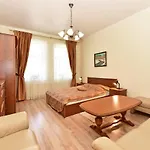 Hotel Dalija 2*